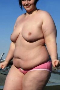 meaty curvy lady lovin’ private moment