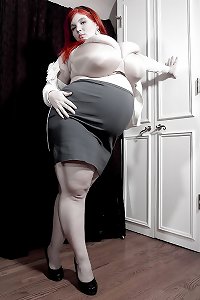 ssbbw's in big bras and underwear